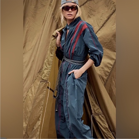 NWOT Free People Go For Gold Jumpsuit size Small - Picture 1 of 9